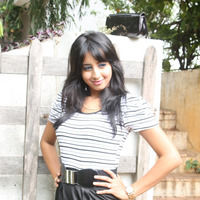 Sanjana In Mugguru Pressmeet pictures | Picture 60882